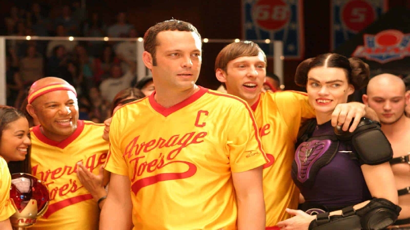 Selon plusieurs membres du casting, le véritable défi du tournage de Dodgeball: A True Underdog Story n'était pas tant de lancer ou d'esquiver les balles… mais de rester stoïque face à l'inévitable impact