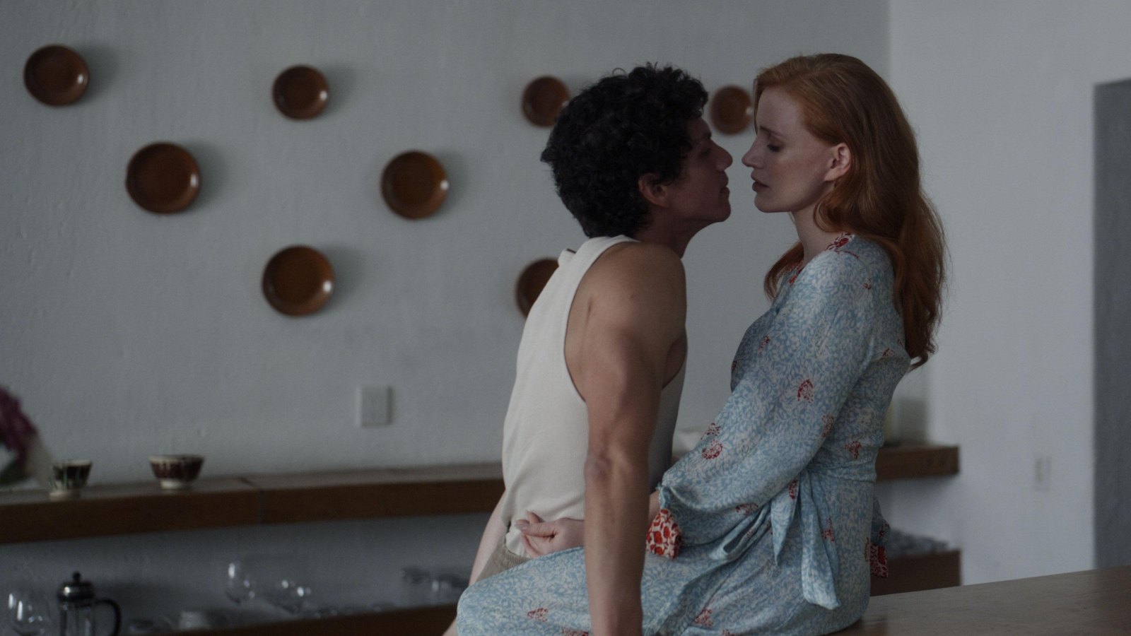 Quand tout est terne dans le récit filmique, ne demeurent peut-être, chez Michel Franco,
que les dialogues pour apporter un souffle chaud