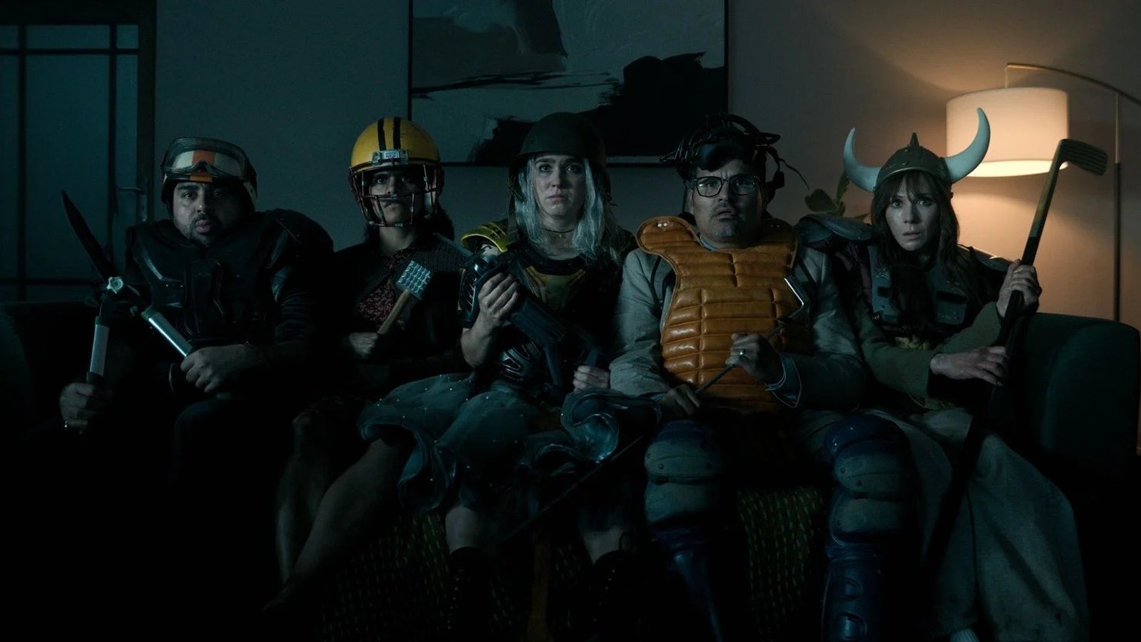 Trois des acteurs principaux ont un lien avec l'univers Marvel. Sam Rockwell a incarné Justin Hammer dans Iron Man 2, Michael Peña a incarné Luis dans Ant-Man et sa suite, et Zazie Beets a incarné Domino dans Deadpool 2, qui, par coïncidence, raconte l'histoire d'un homme remontant le temps pour changer l'avenir