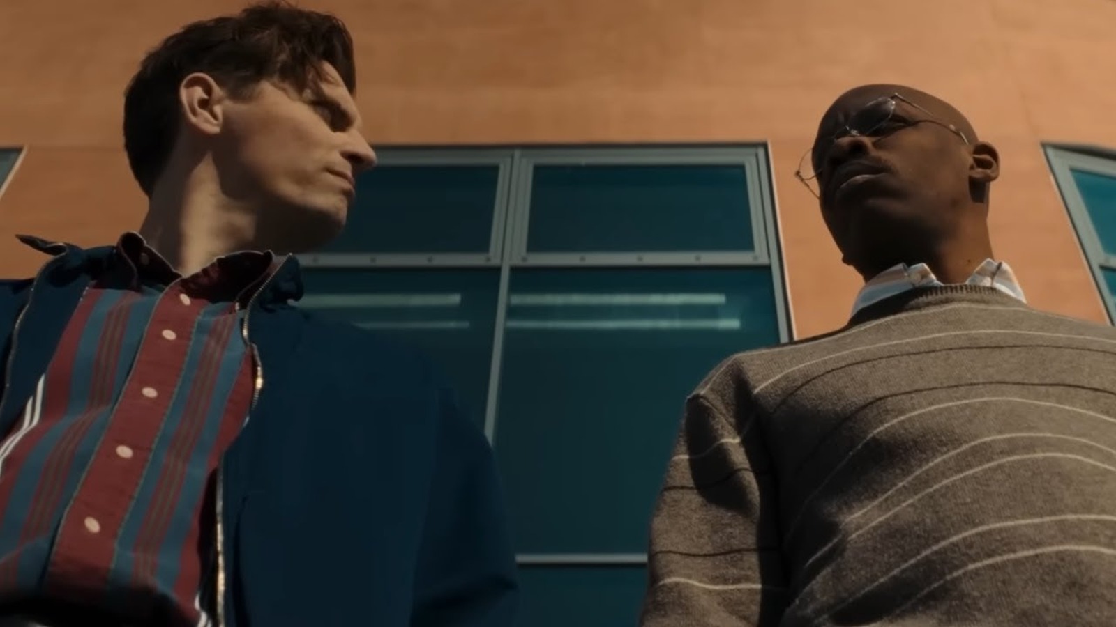 Les variations autour des possibilités de la contre-plongée ramènent le spectateur
dans son plus beau rôle : celui de rêveur éveillé